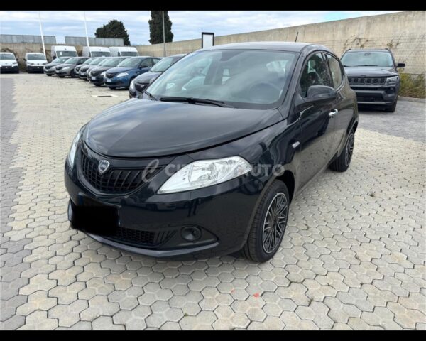 LANCIA - Ypsilon 1.0 firefly hybrid Gold ss 70cv 5p.ti